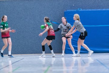 Bild 107 - wCJ HSG Kremperheide/Muensterdorf - HSG Marne/Brunsbuettel : Ergebnis: 22:10